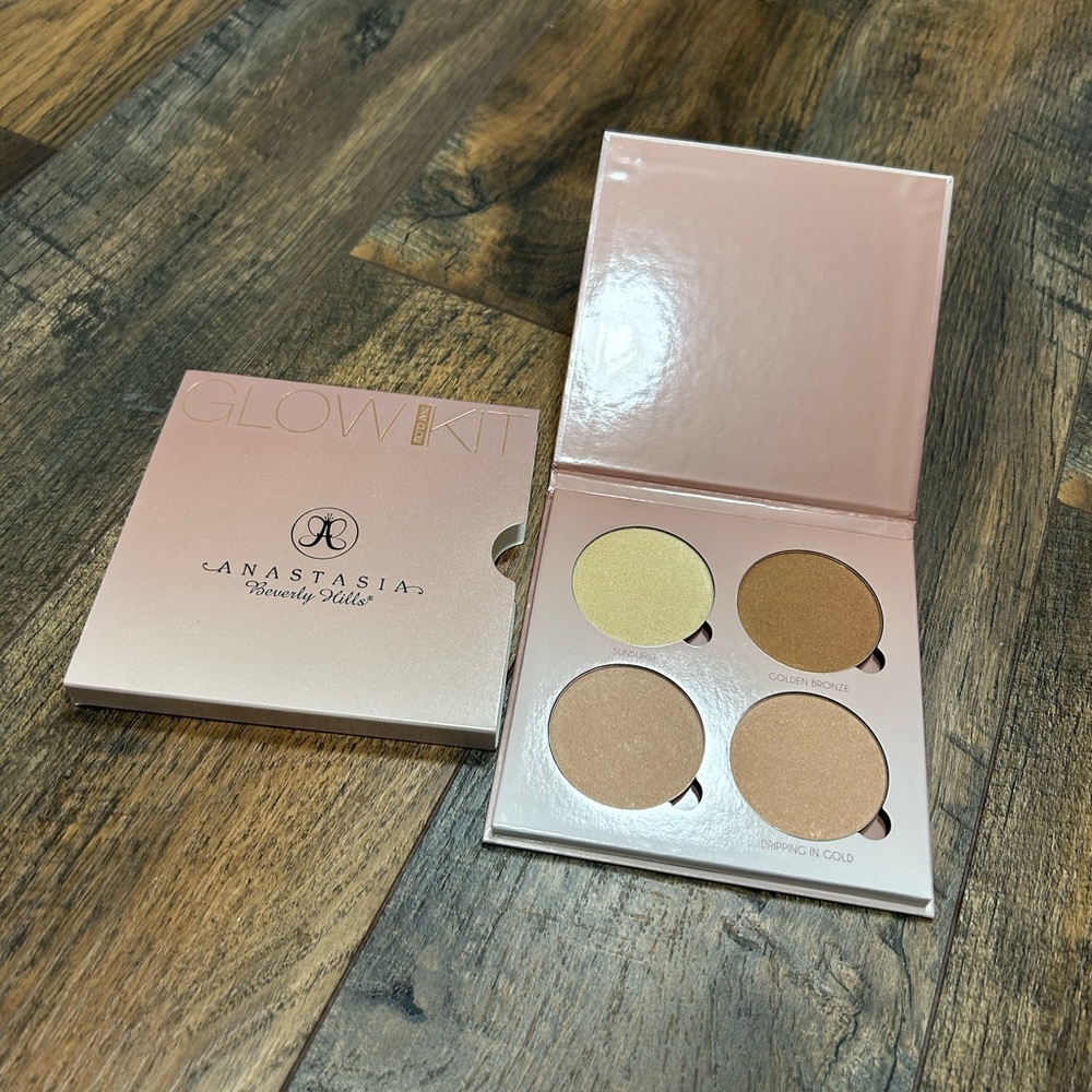 NEW ABH Glow It, an Eyeshadow palette - Picture 2 of 7